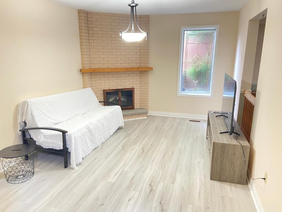 דירות טורונטו 41 Huntsmill Blvd מראה חיצוני תמונה