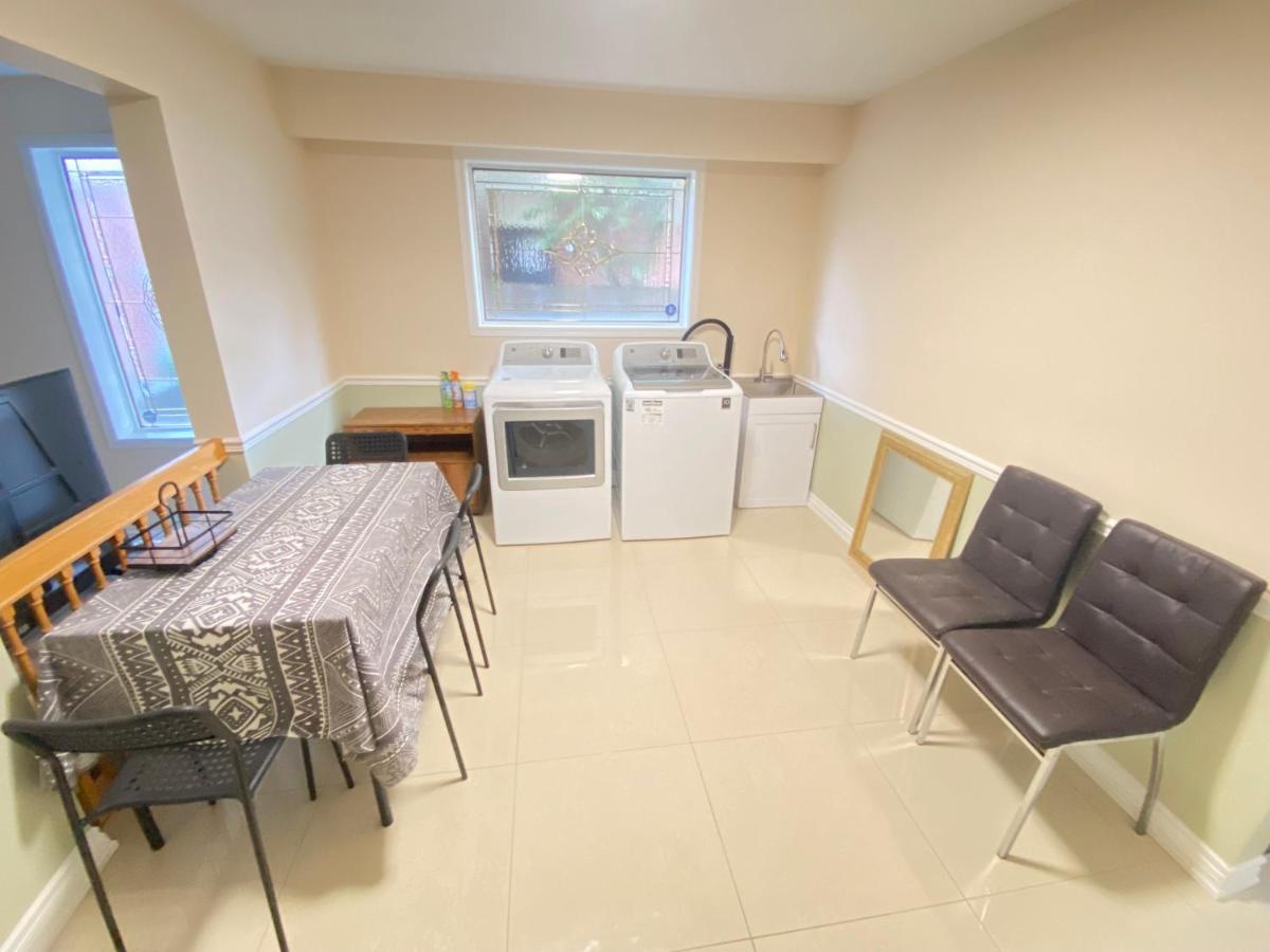 דירות טורונטו 41 Huntsmill Blvd מראה חיצוני תמונה